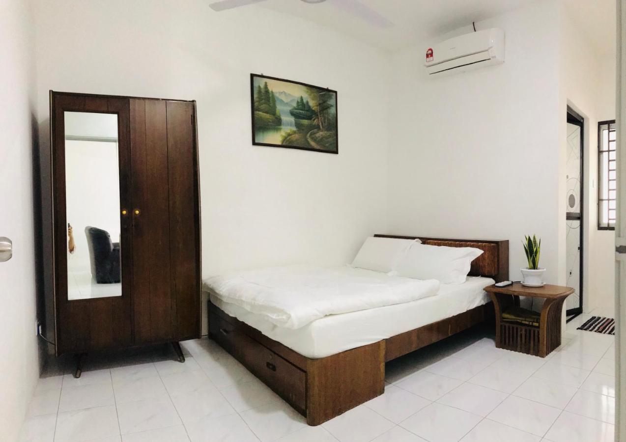 Alyn Home Batu Pahat II Wifi Coway Mohd Noor Екстер'єр фото